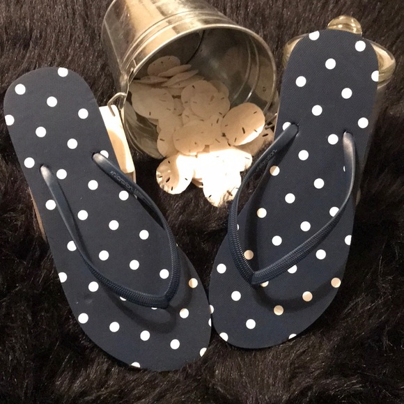 Xhilaration Navy Blue Polka Dot Flip Flops Sz 9 - Picture 1 of 8